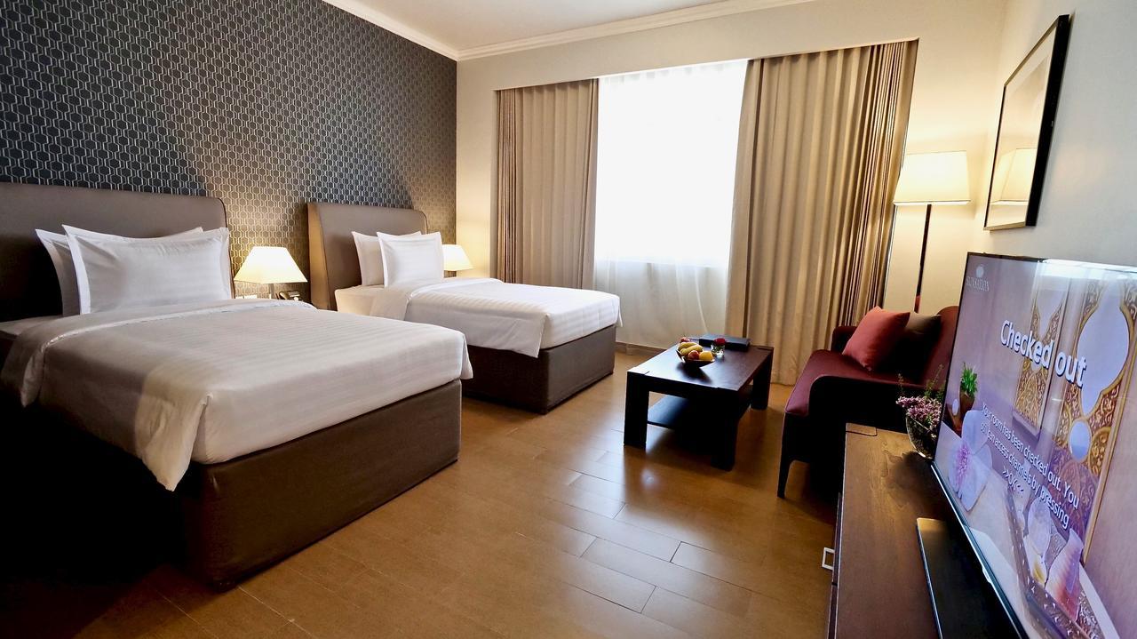 The Curve Hotel Доха Екстериор снимка